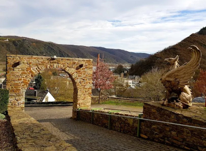 Burg Brohleck, Brohl-Lützing, Germany, Germany